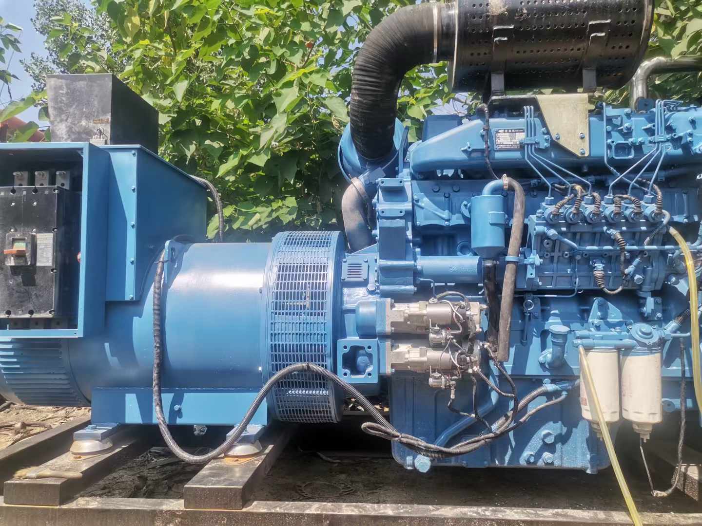 广水详细说明降低 800kW 柴油发电机输出电流波动的方法